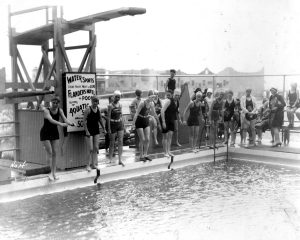 swimmers from 1930s in flanders pool